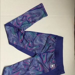 Girls Converse Leggings size ❤️
